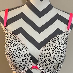 Victoria’s Secret Bra